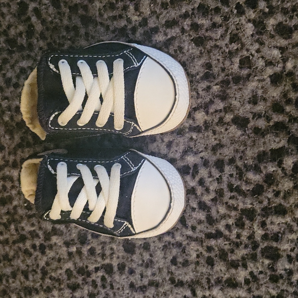Converse baby size 3
